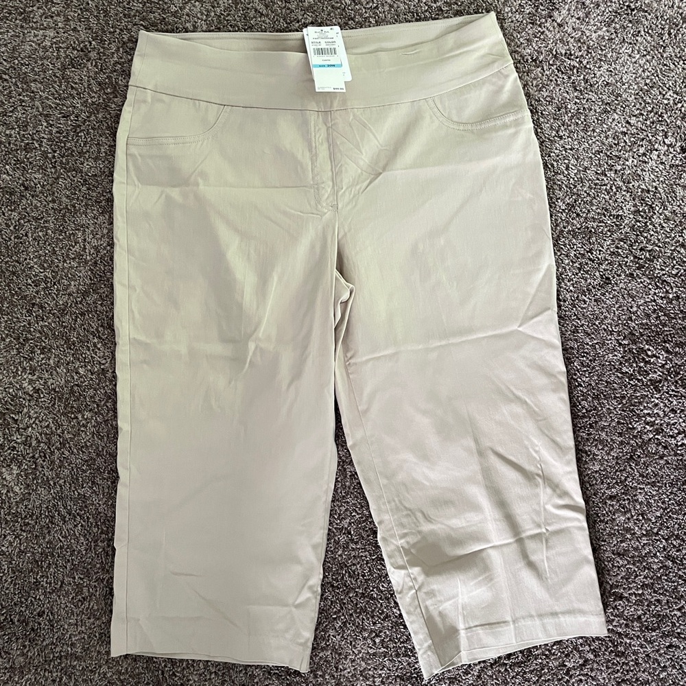 NWTWomen's Tan Pants